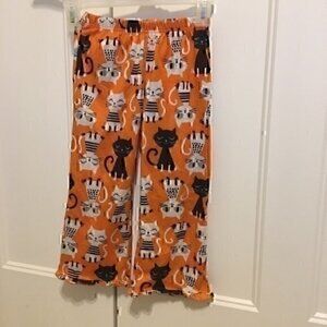 Carters Girls size 5 cat pajama bottoms NWOT